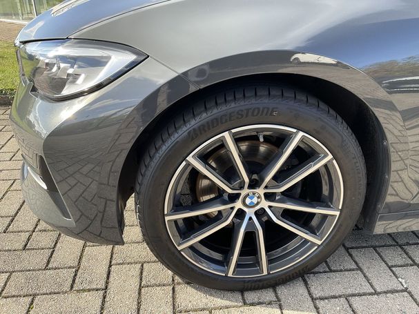 BMW 320i xDrive Sport Line 135 kW image number 8