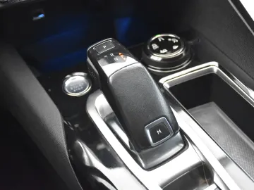 Car image 45
