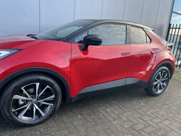 Car image 29