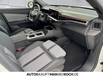 Car image 31