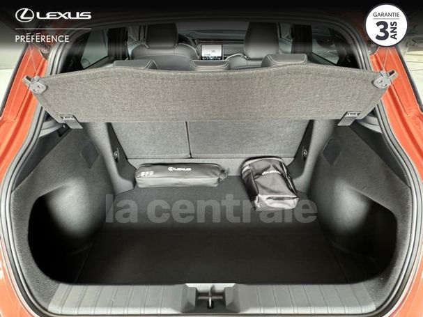 Lexus LBX 1.5 100 kW image number 12