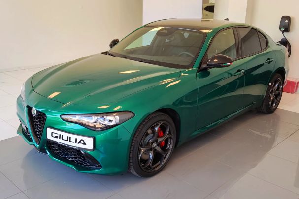 Alfa Romeo Giulia 2.0 Turbo Q4 206 kW image number 2