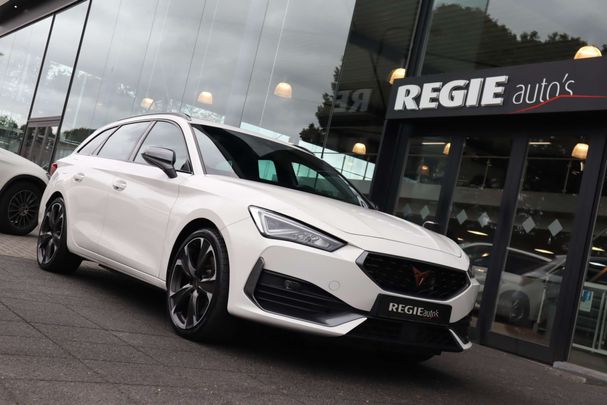 Cupra Leon ST e-Hybrid 180 kW image number 23