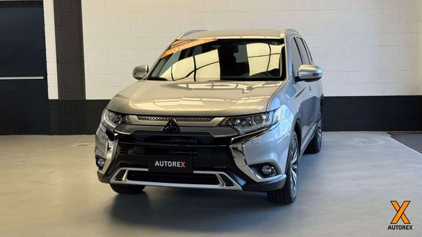 Mitsubishi Outlander 2.0 4WD CVT 110 kW image number 1