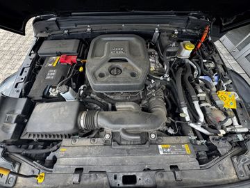 Car image 38