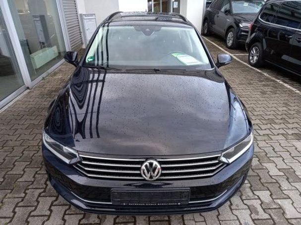 Volkswagen Passat Variant 2.0 TDI DSG Comfortline 110 kW image number 8