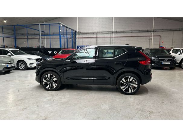 Volvo XC40 B4 Plus Bright AWD 145 kW image number 36