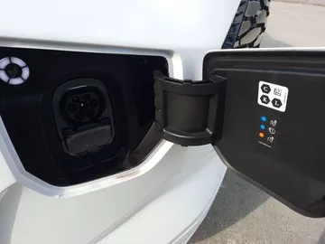 Car image 31