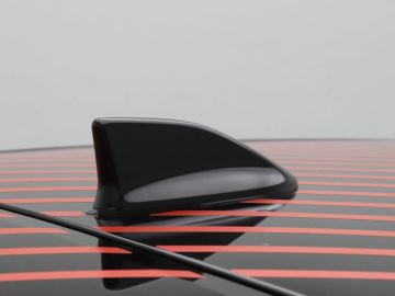 Car image 32