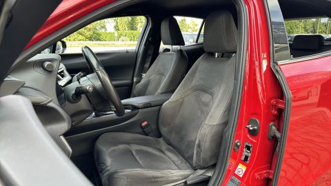 Car image 23