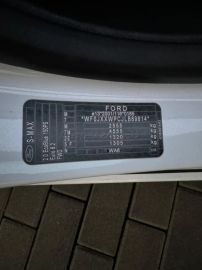 Car image 36