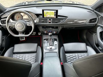 Car image 26