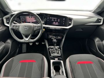 Car image 14