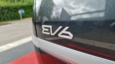 Car image 35