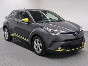 Car image 2