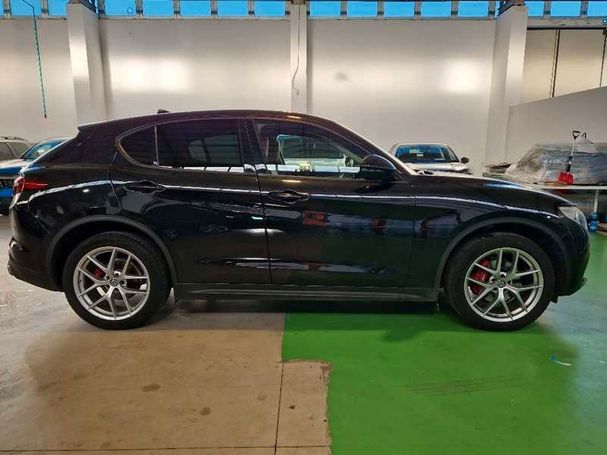 Alfa Romeo Stelvio Diesel AT8 Q4 140 kW image number 1