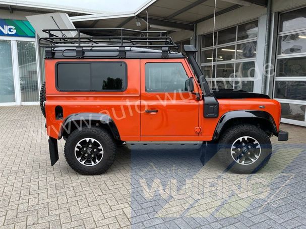 Land Rover Defender SE 110 kW image number 4