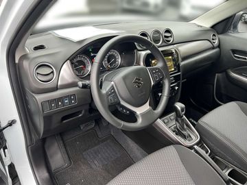 Car image 12