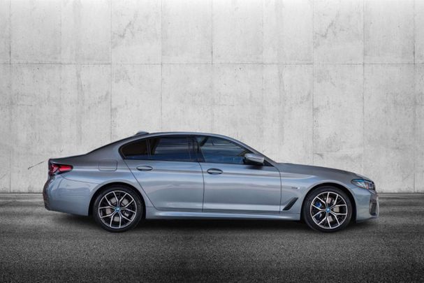 BMW 530 e 215 kW image number 2