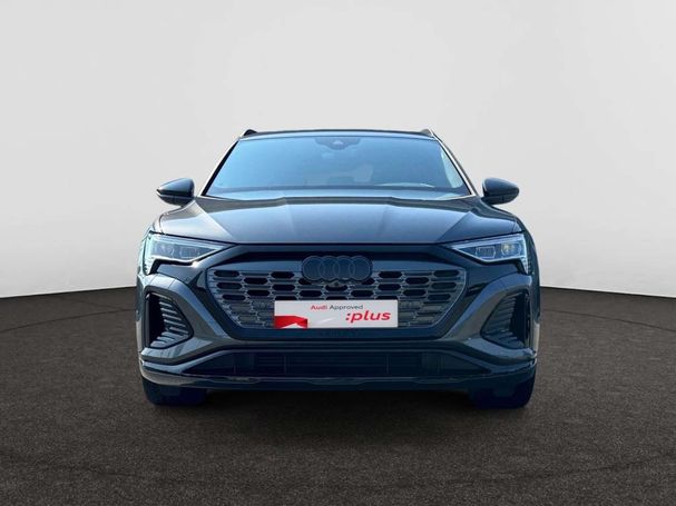 Audi Q8 55 quattro e-tron S-line 300 kW image number 8