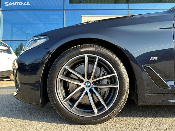 BMW 540d Touring xDrive 250 kW image number 23