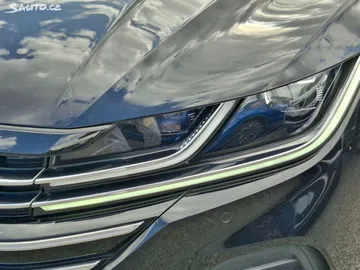 Car image 35