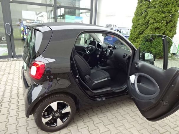 Smart ForTwo coupe EQ 60 kW image number 6