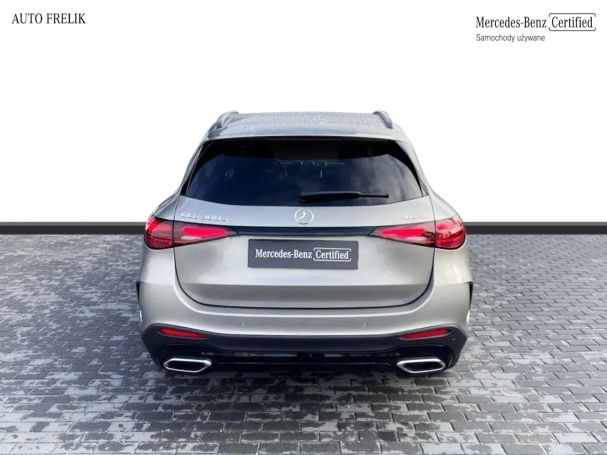 Mercedes-Benz GLC 300 235 kW image number 3