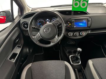 Car image 24