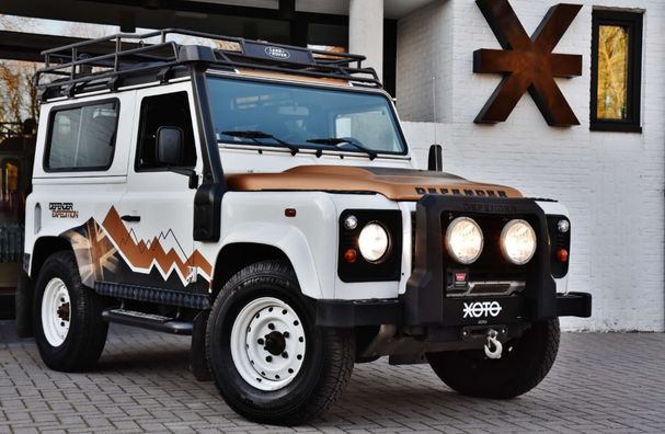 Land Rover Defender 90 90 kW image number 17