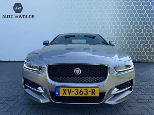 Jaguar XE 147 kW image number 4