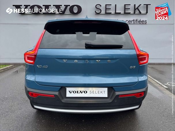 Volvo XC40 122 kW image number 4