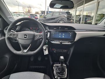 Car image 15