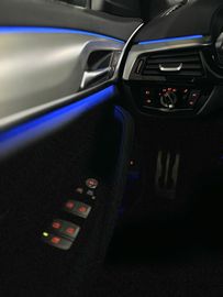 Car image 41