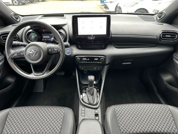 Car image 10