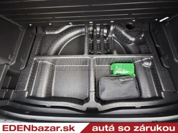 Car image 38