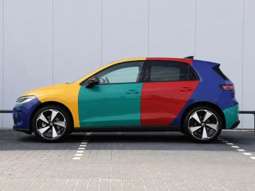 Car image 50