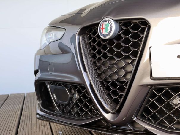 Alfa Romeo Giulia 2.9 V6 Quadrifoglio 375 kW image number 16