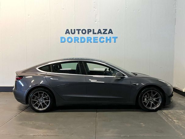 Tesla Model 3 60 Plus 175 kW image number 6