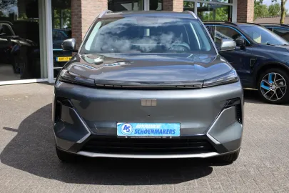 Car image 42