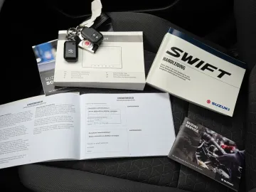 Car image 21