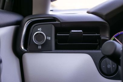 Car image 31