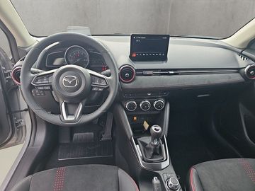 Car image 13