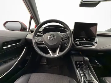 Car image 31