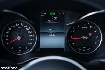 Car image 38
