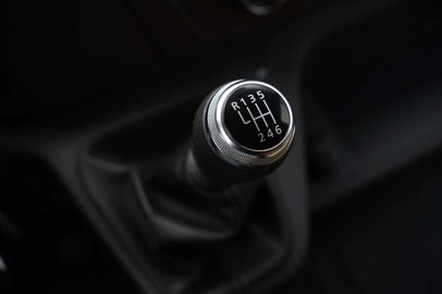 Car image 31