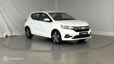 Car image 3