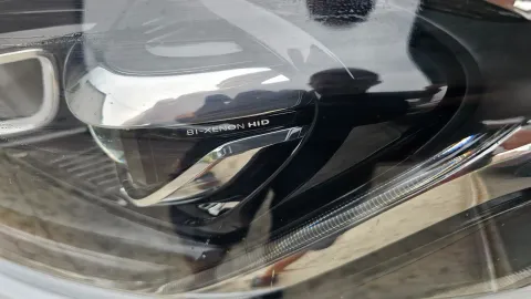 Car image 33