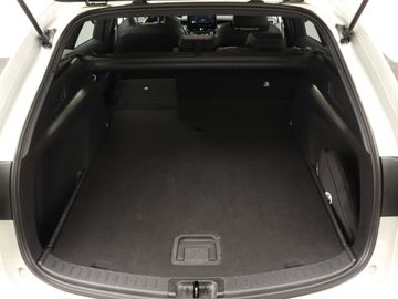 Car image 37