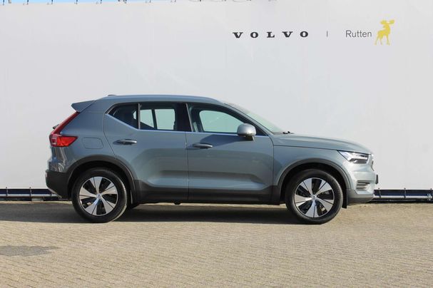 Volvo XC40 Recharge T4 155 kW image number 3